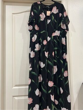 BloomChic Black Maxi Dress / wide legs pant. with Pink Tulip Print